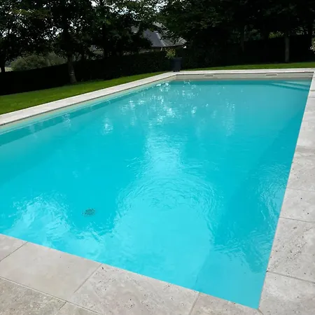 Le Colombier D Yville *